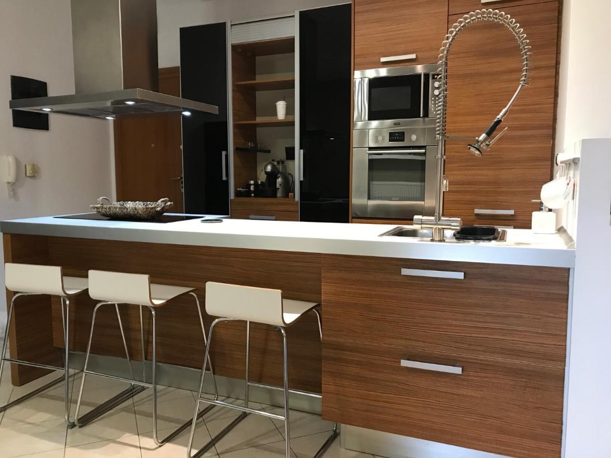 C&C Apartments Александруполис Екстериор снимка