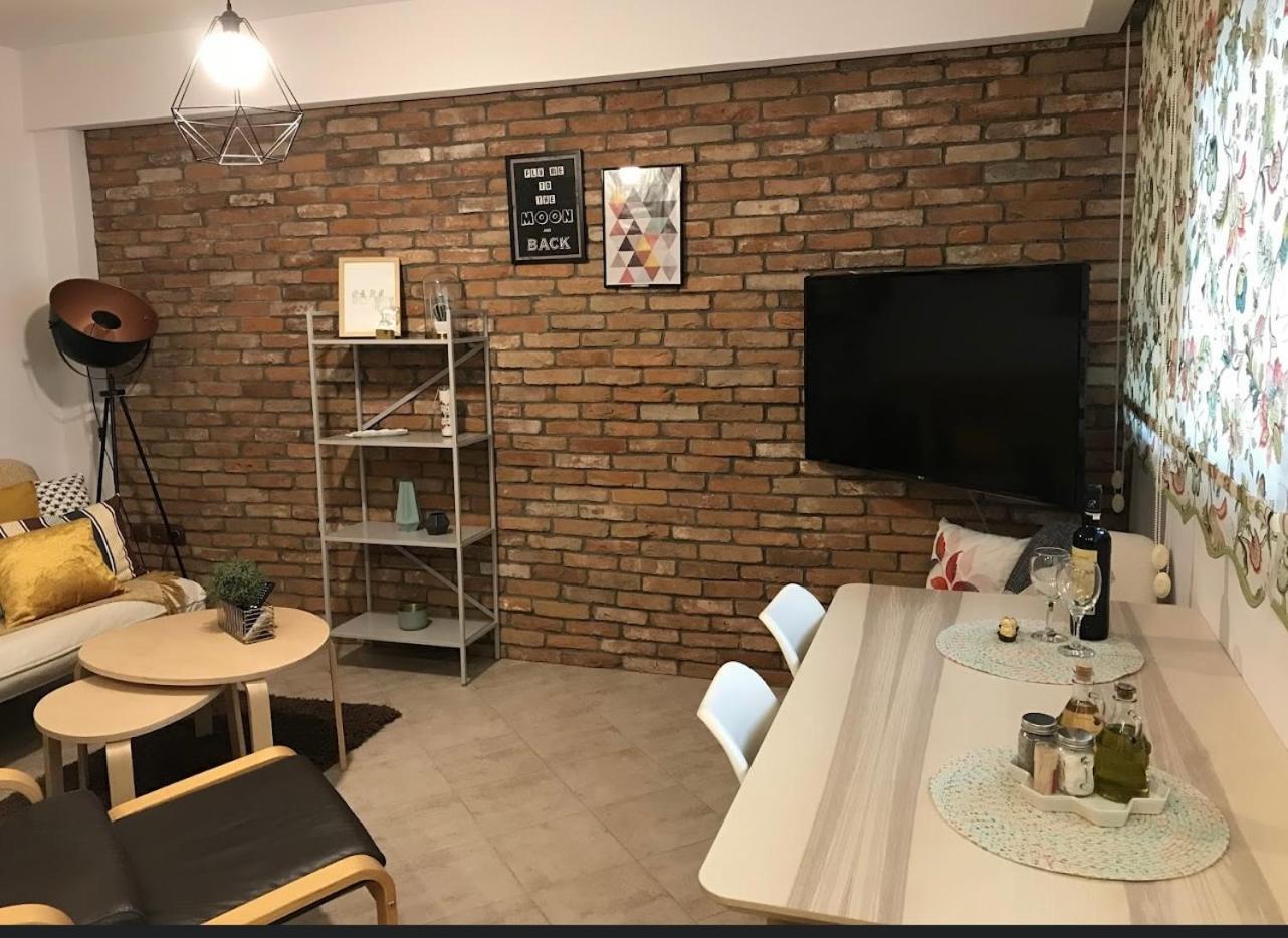 C&C Apartments Александруполис Екстериор снимка